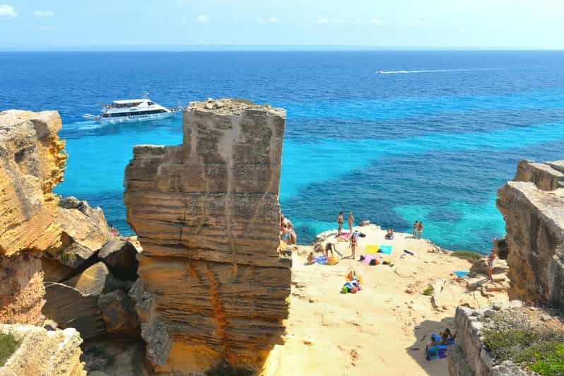 Depuis Trapani : Croisière vers Favignana et Levanzo avec déjeuner.