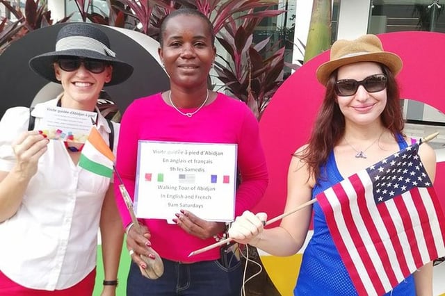 Visite à pied d'Abidjan (français et anglais)