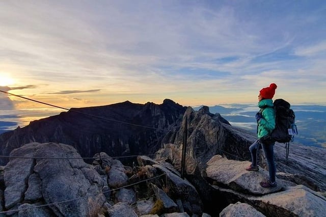 Escalade du mont Kinabalu en 2D1N