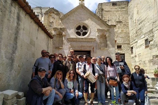 Visite des Sassi de Matera, entrée de la maison troglodyte et de l'église rupestre
