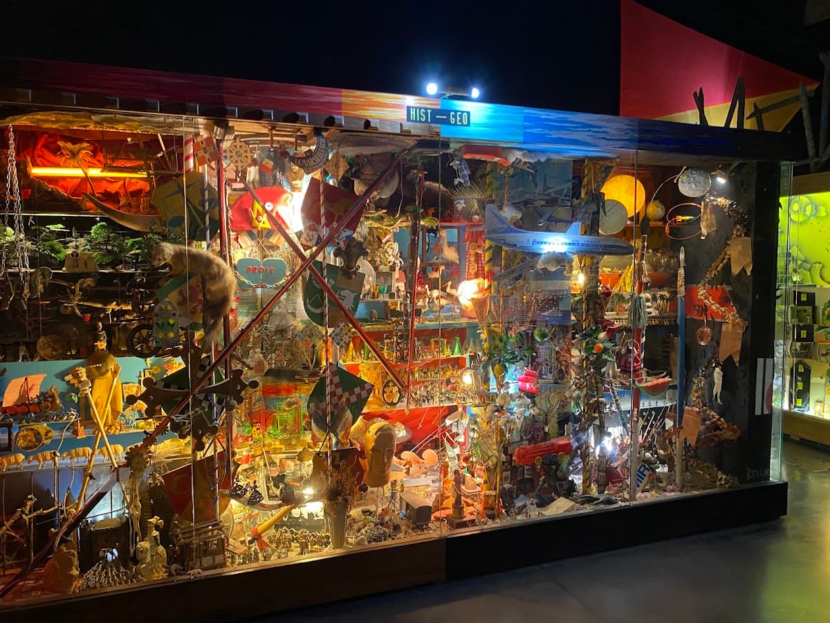 Musée International des Arts Modestes