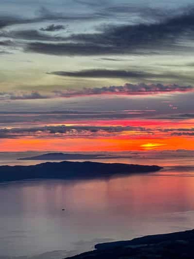 Billet Île du Pico : escaladez le mont Pico de nuit avec un guide