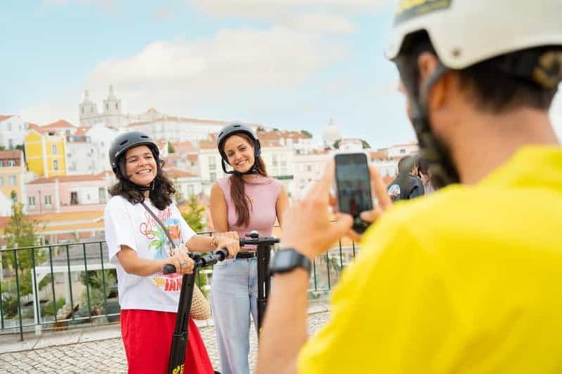 Billet Lisbonne : Visite en Segway de l'Alfama et de la Mouraria