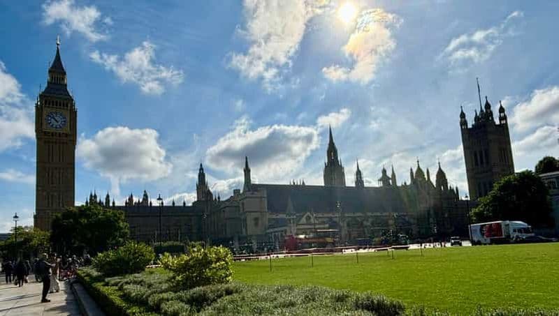 Billet Londres : visite à pied de Big Ben à la magie de Noël