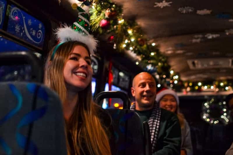 Billet Vancouver : Visite en bus des lumières de Noël avec karaoké