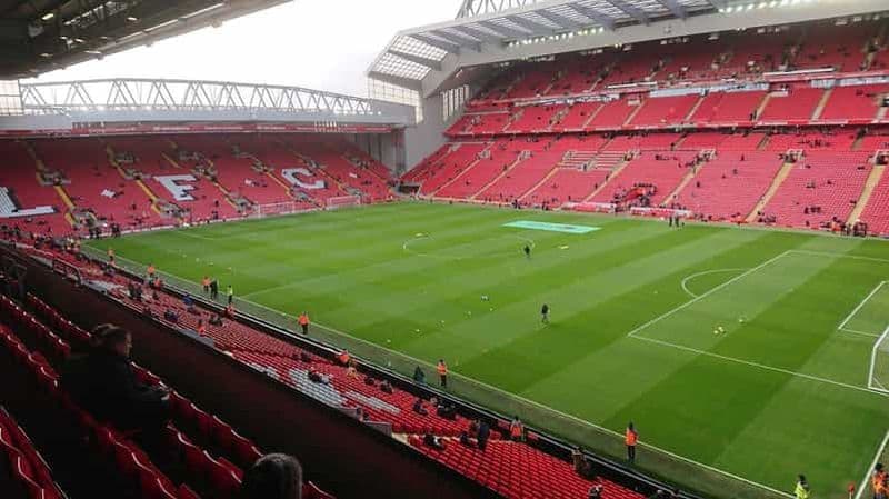 Billet Liverpool : billet pour le stade d'Anfield et visite audio de la ville (In-App)