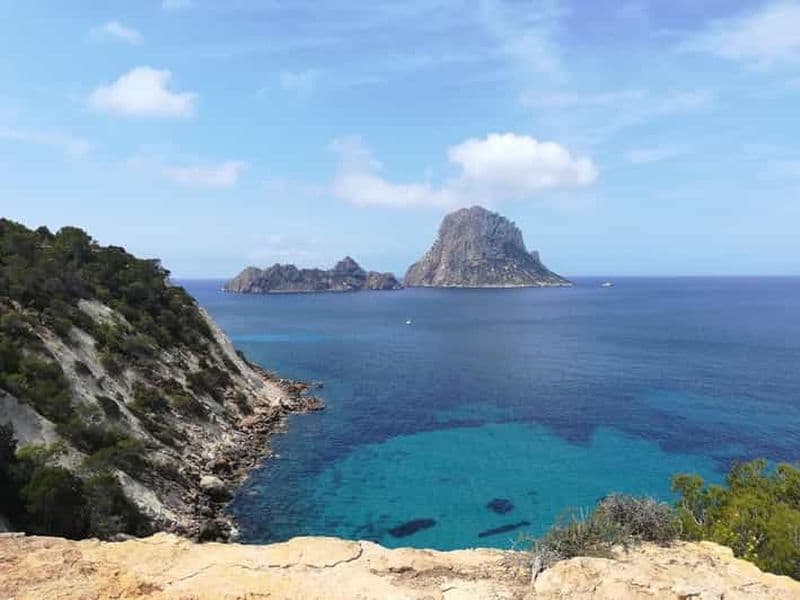 Billet Tour de l'île d'Ibiza : Es Vedra, salines et marché hippie