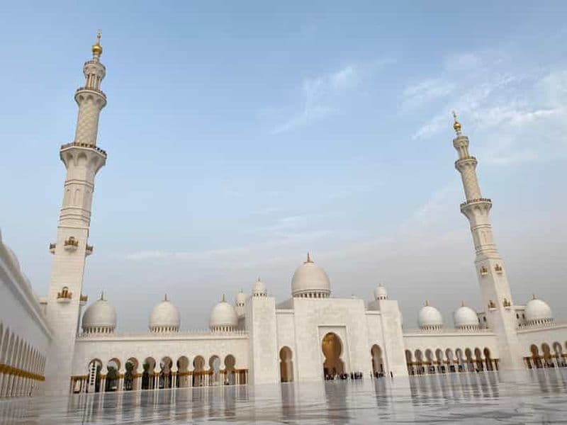 Billet Au départ de Dubaï : Visite de la ville d'Abu Dhabi et de la Grande Mosquée