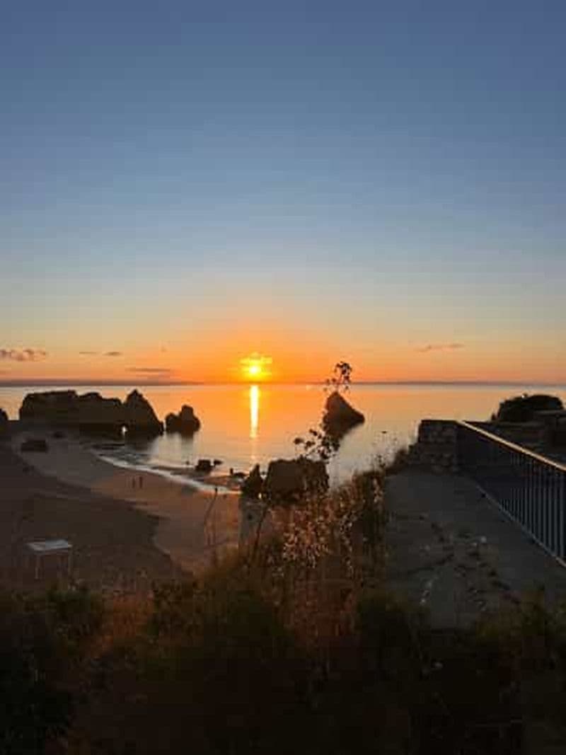 Billet Lagos : Excursion SUP au lever du soleil dans les grottes de Ponta da Piedade