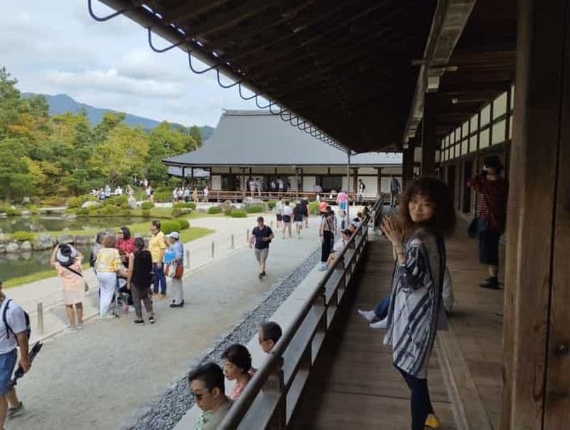 Billet Kyoto : visite privée de la forêt de bambous d'Arashiyama et du château de Nijo