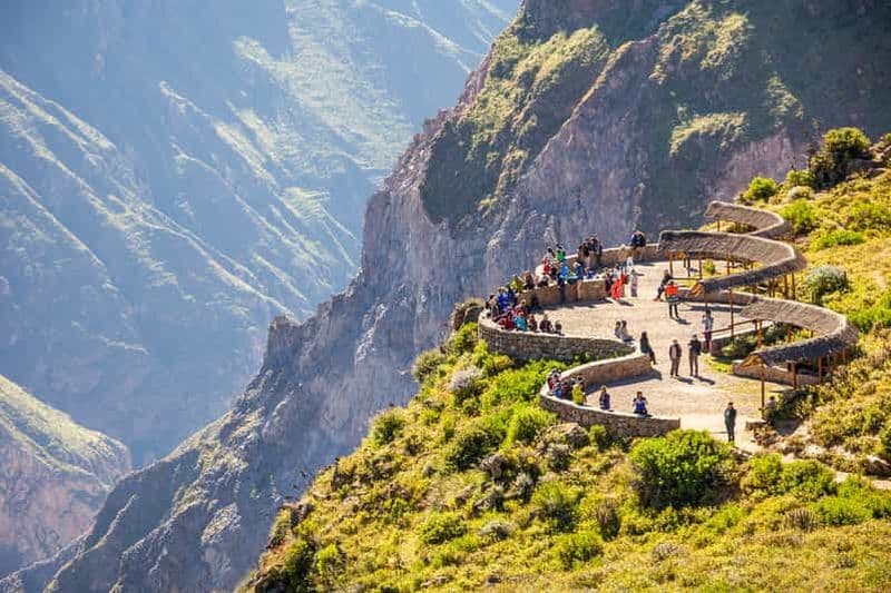 Billet Depuis Arequipa : Circuit de 2 jours au Canyon de Colca avec transfert à Puno
