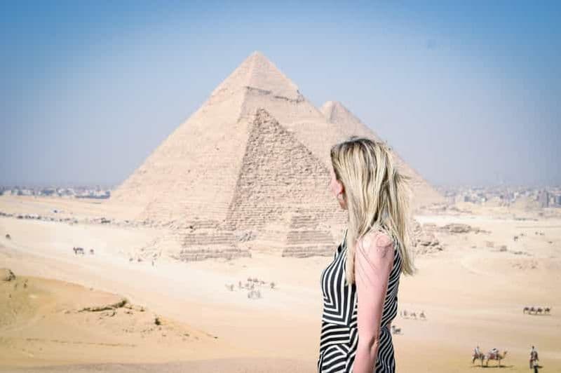 Billet Le Caire : visite privée des pyramides de Gizeh, du Sphinx, de Saqqarah et de Memphis