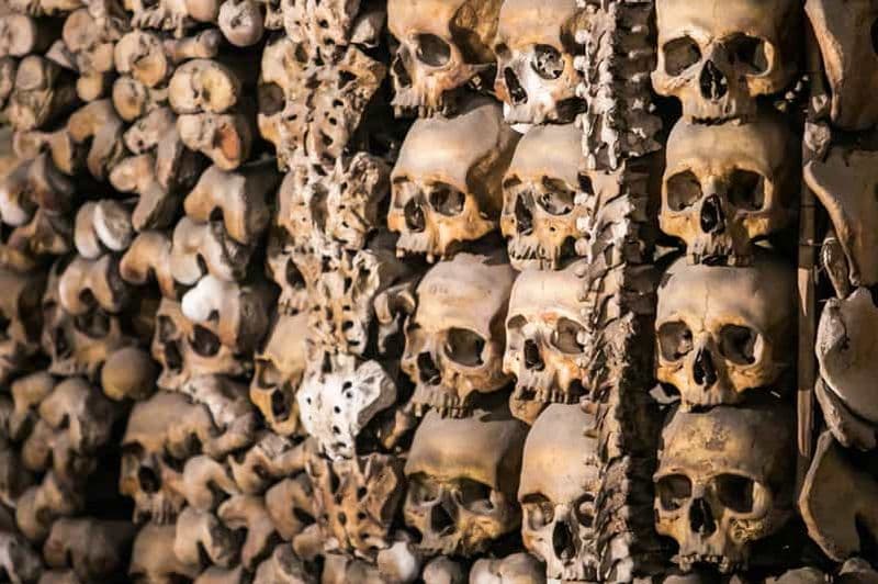 Billet Paris : Visite guidée des catacombes