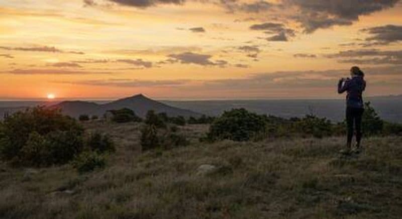 Billet Randonnée à Belesta au lever du soleil près de Perpignan