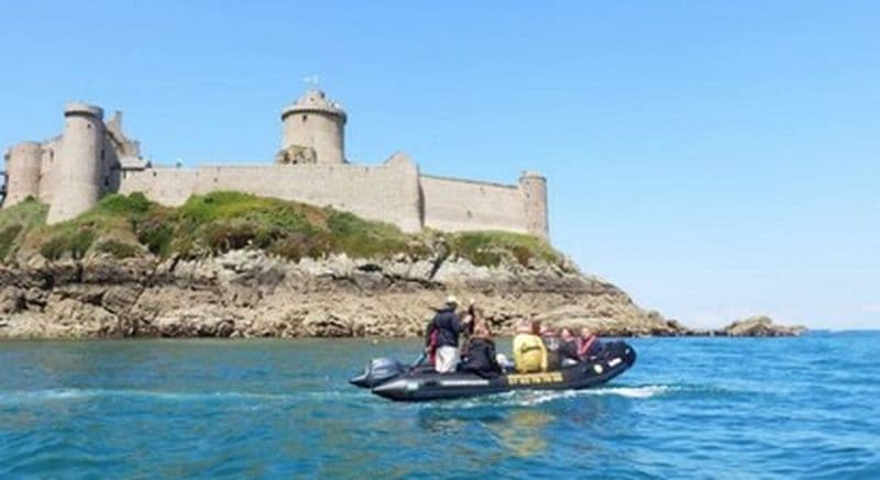 Billet Balade privée et commentée au fil de l'eau à Saint-Malo