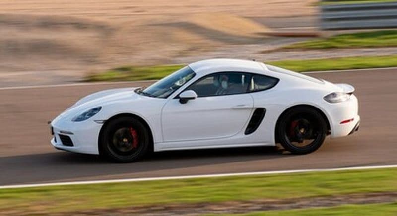 Billet Pilotage d'une Porsche Cayman S - Circuit du Roussillon