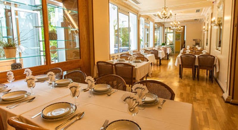 Billet Nuit romantique en hôtel de charme à Lourdes