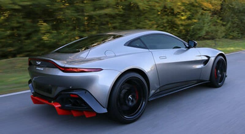 Billet Pilotage d'une Aston Martin V8 Vantage - Circuit de Ladoux