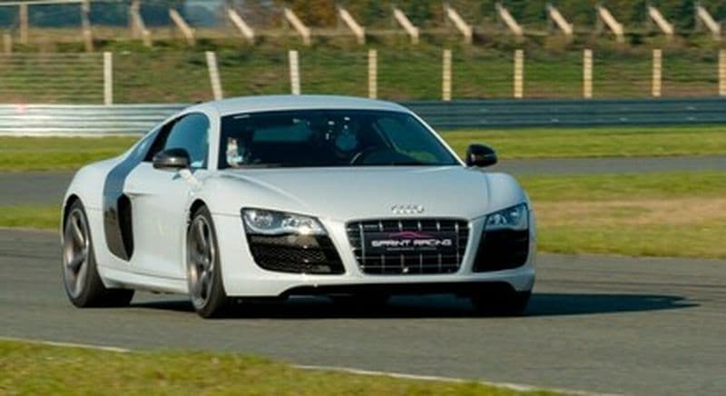 Billet Pilotage d'une Audi R8 - Circuit du Roussillon