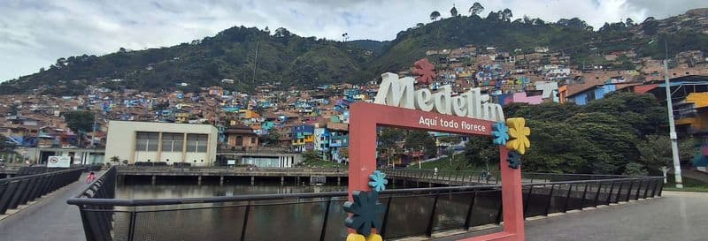 Billet Free tour dans la Comuna 3 Manrique