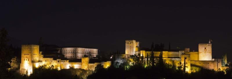 Billet Free tour de nuit dans Grenade