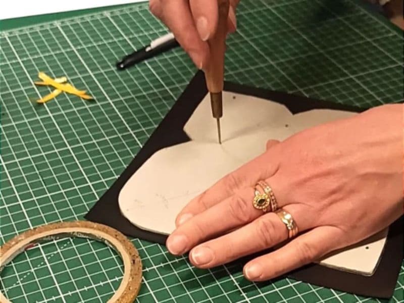 Billet Atelier maroquinerie  pochette-enveloppe en cuir à Marseille 1er