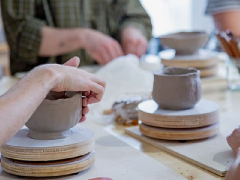 Billet Initiation au modelage de céramique à Nantes (44)