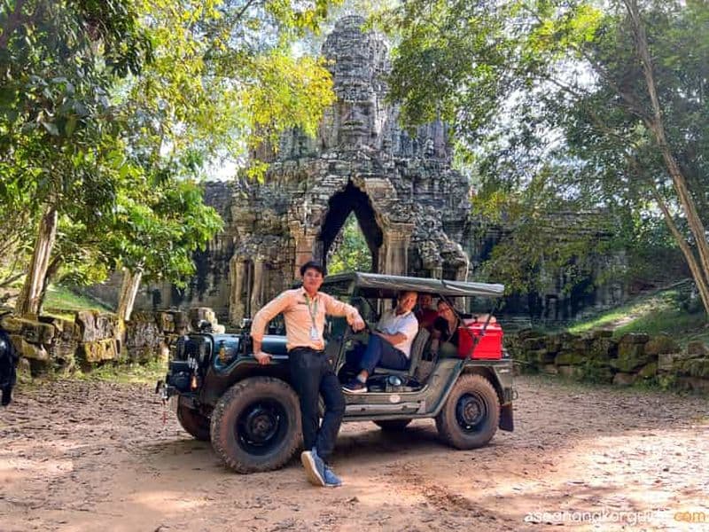 Billet Siem Reap: visite du lever du soleil et du marché d'Angkor Wat en jeep