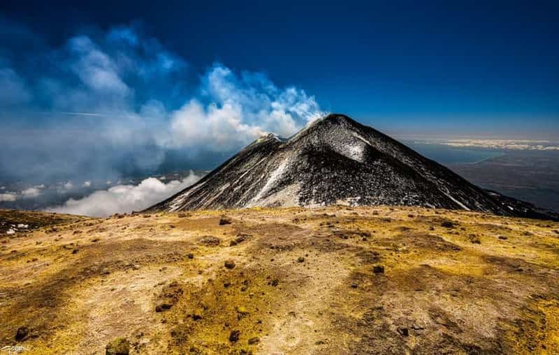 Billet Mont Etna : cratères supérieurs en 4x4 et trek