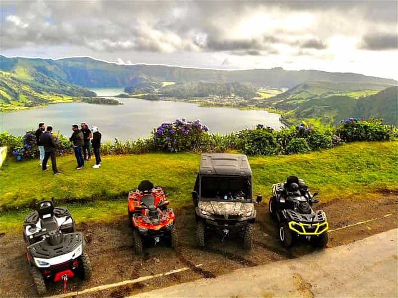 Billet São Miguel : circuit en quad et buggy dans le cratère des Sete Cidades