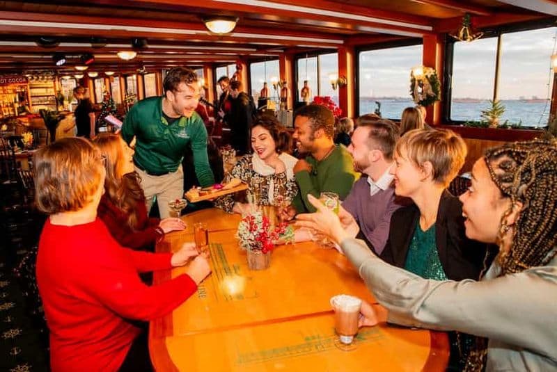Billet Boston : Croisière "Cocoa and Carols" pour les fêtes de fin d'année
