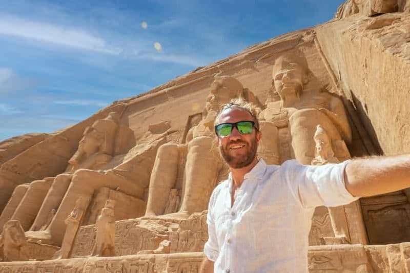 Billet Louxor : Le temple d'Abou Simbel Excursion privée guidée d'une journée avec déjeuner