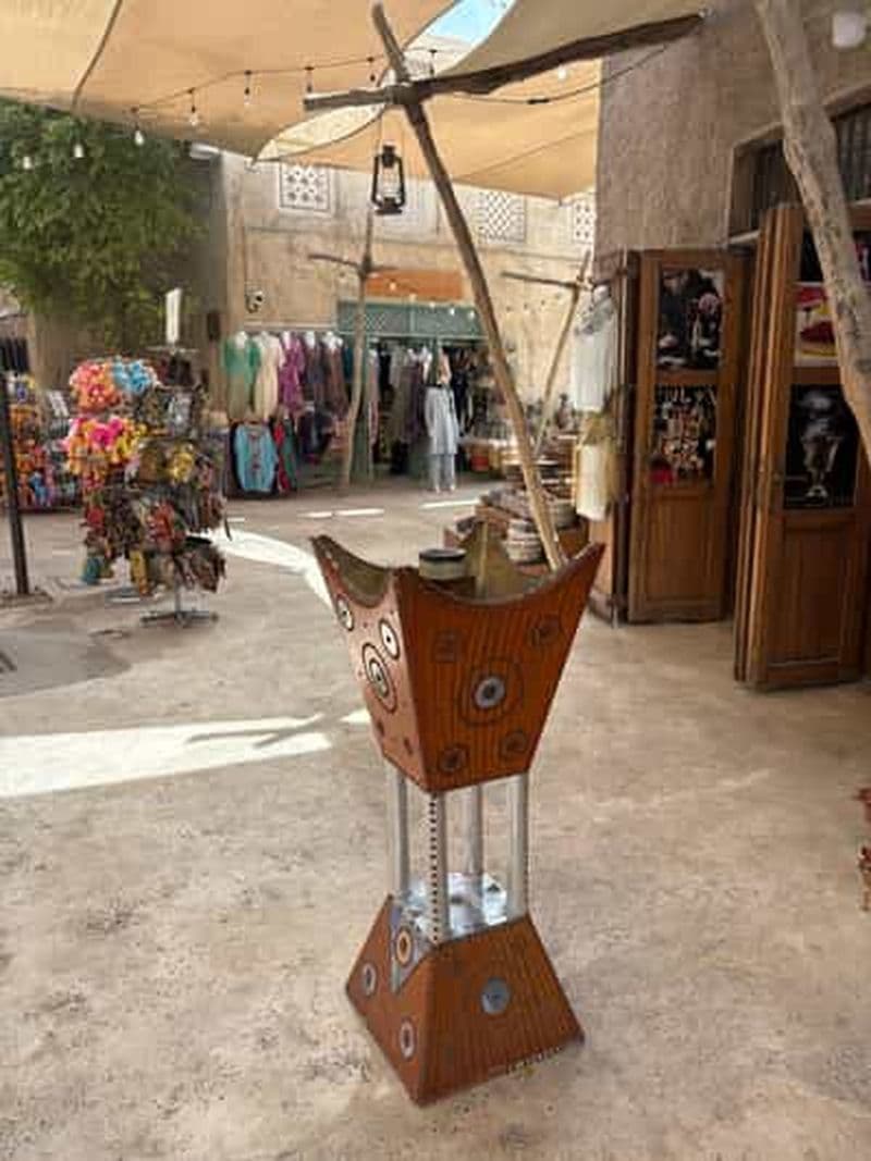 Billet Dubaï : visite guidée sur le thème du parfum au souk de Deira