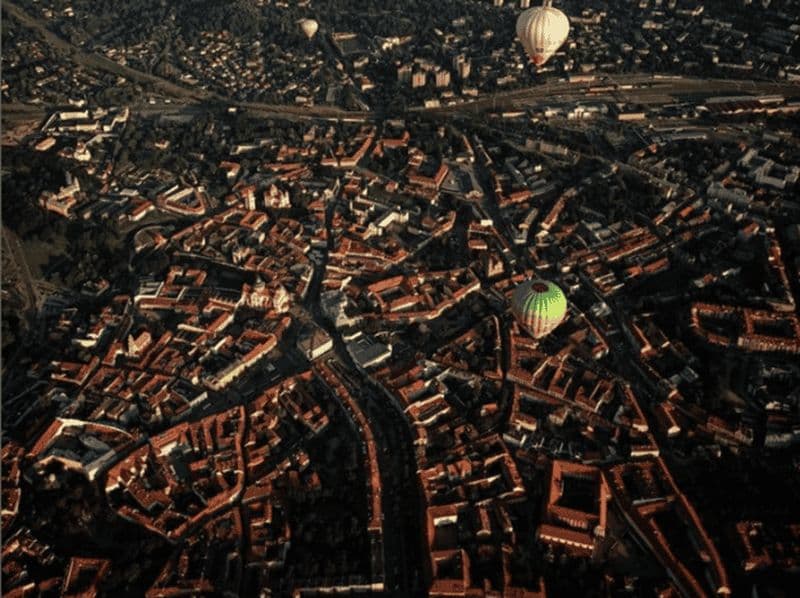 Billet Vilnius : vol en montgolfière avec transfert à l'hôtel