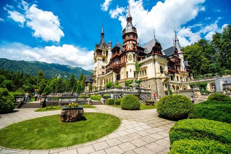 Billet Excursion d'une journée à Bucarest : château de Dracula, château de Peles et Brasov