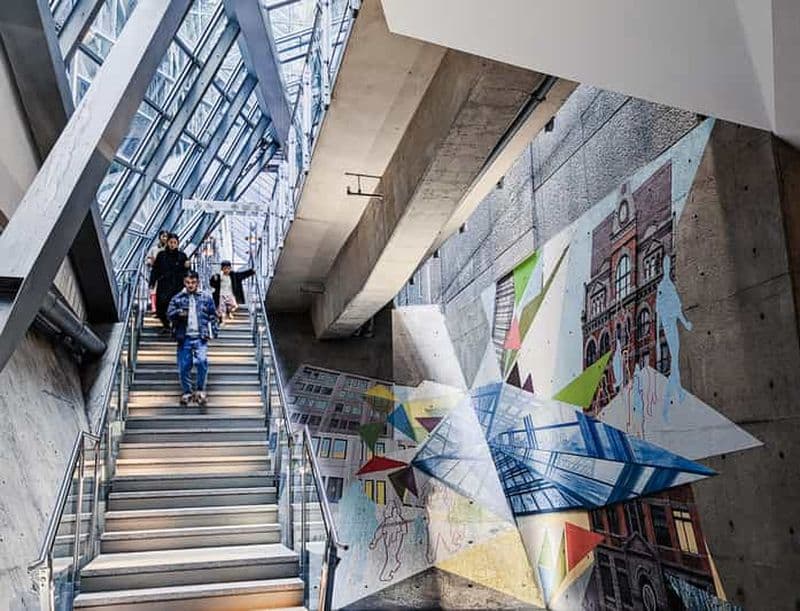 Billet Montréal : Visite à pied du centre-ville et de la ville souterraine du RESO