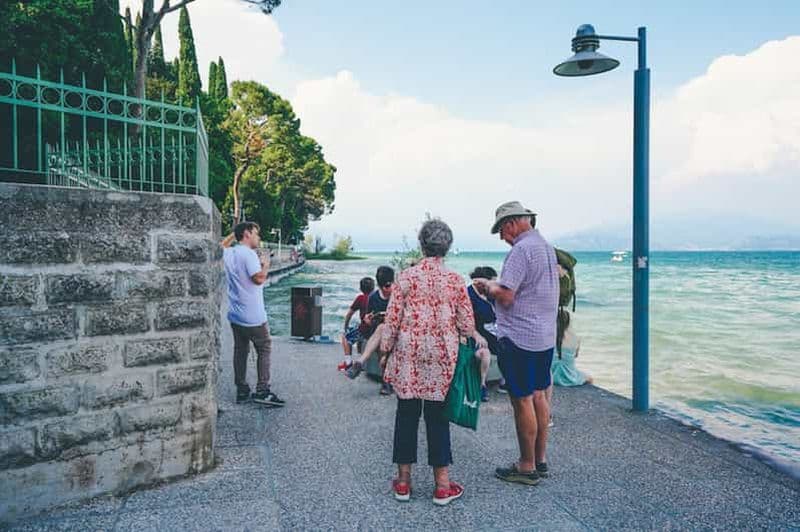 Billet Sirmione : visite à pied des principaux villages et tour en bateau du lac de Garde
