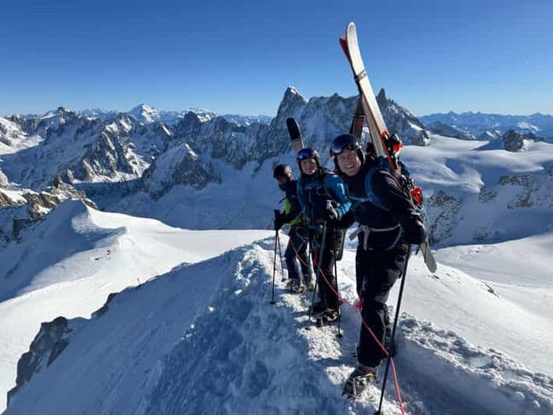 Billet Chamonix : Descente de la mythique Vallée Blanche en ski hors-piste