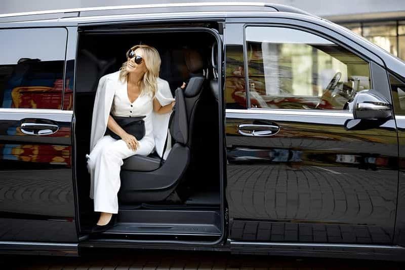 Billet Marrakech : Transfert privé aller simple vers ou depuis l'aéroport de RAK