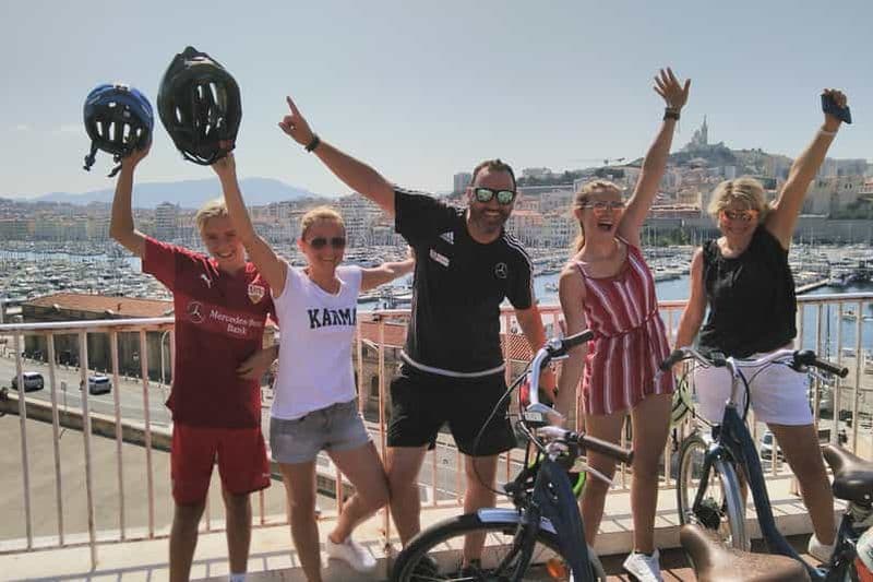 Billet Marseille : Visite d'une demi-journée en E-Bike depuis le port de croisière