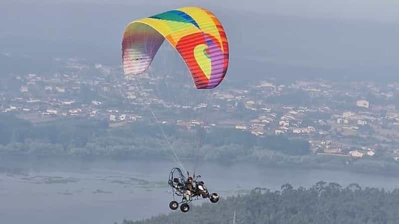 Billet Au départ de Lisbonne : Vol en tandem en parapente motorisé
