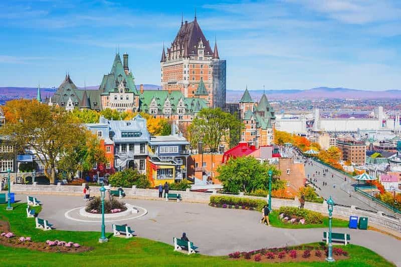 Billet Au départ de Montréal : Visite d'une jounée de la ville de Québec avec croisière