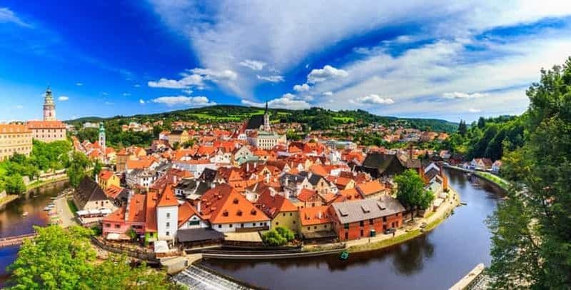 Billet Prague : Excursion privée d'une journée à Cesky Krumlov avec un local