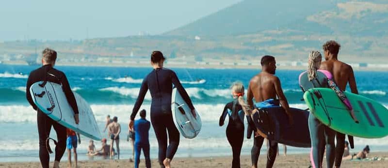 Billet Agadir : cours de surf de 2 heures avec des moniteurs locaux