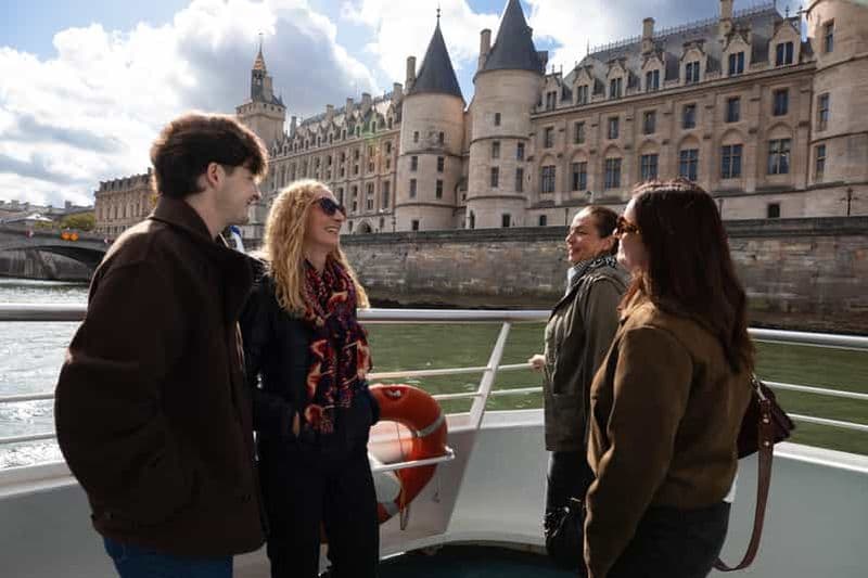 Billet Paris : croisière à arrêts multiples sur la Seine avec 9 arrêts