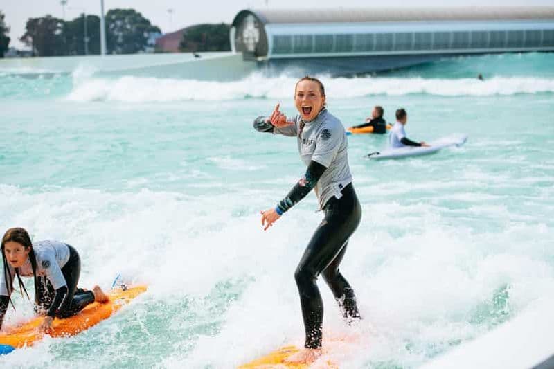 Billet Melbourne : Apprenez à surfer dans un parc de surf