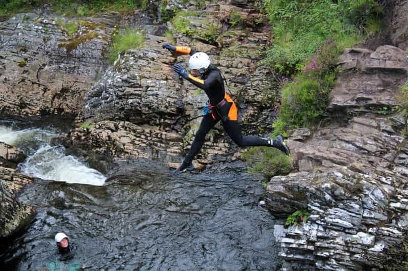Billet Roybridge, Lochaber : CANYONING - Laggan Canyon