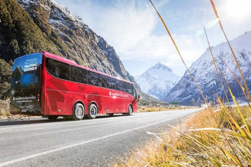 Billet Au départ de Queenstown : excursion d'une journée à Milford Sound en autocar Premium