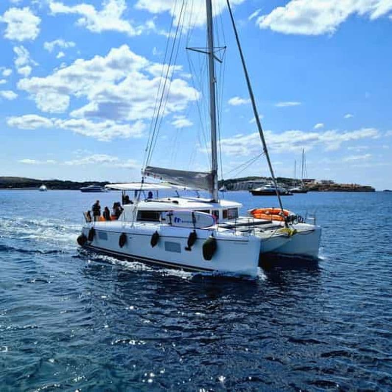 Billet Athènes : excursion en catamaran sur la Riviera avec repas frais et boissons
