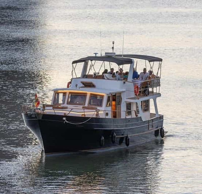 Billet Séville : croisière flamenco avec tapas et boissons